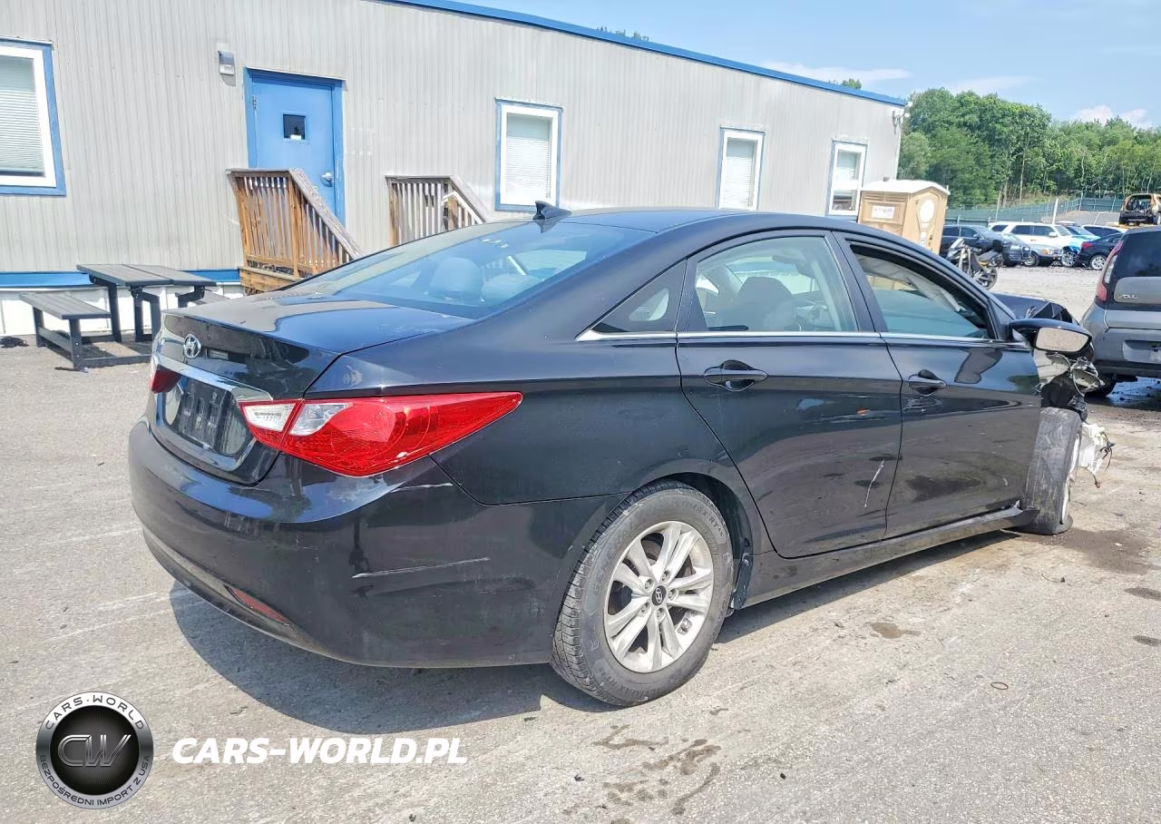 2013 Hyundai Sonata Gls VIN:5NPEB4AC8DH655354 - 3