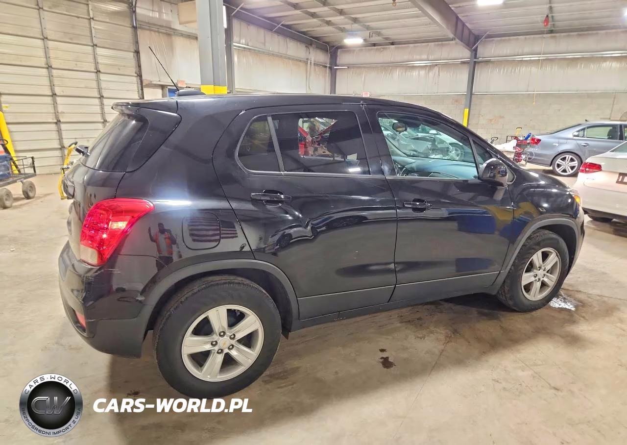2020 Chevrolet Trax Ls VIN:KL7CJKSB9LB016482 - 3