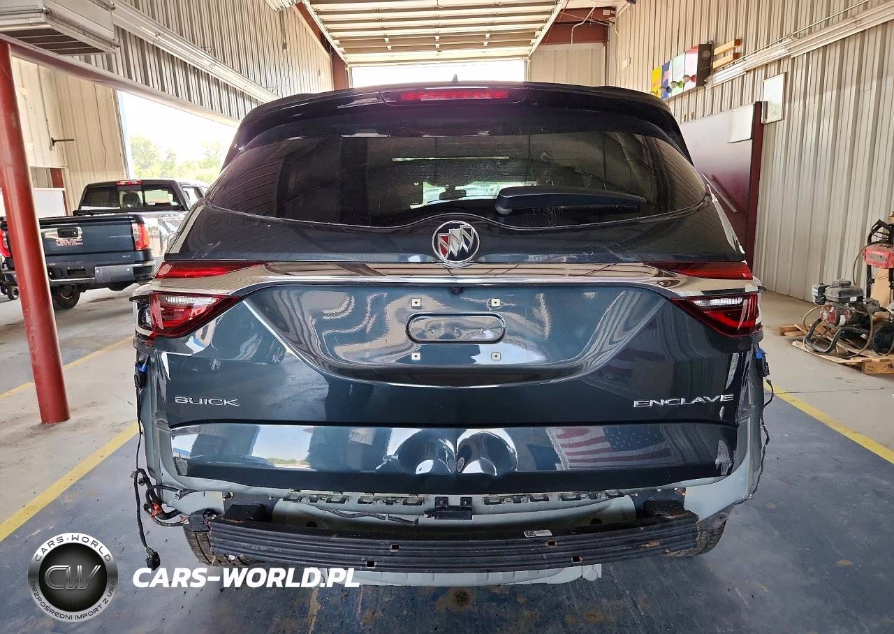 2018 Buick Enclave Essence VIN:5GAERBKWXJJ265675 - 6