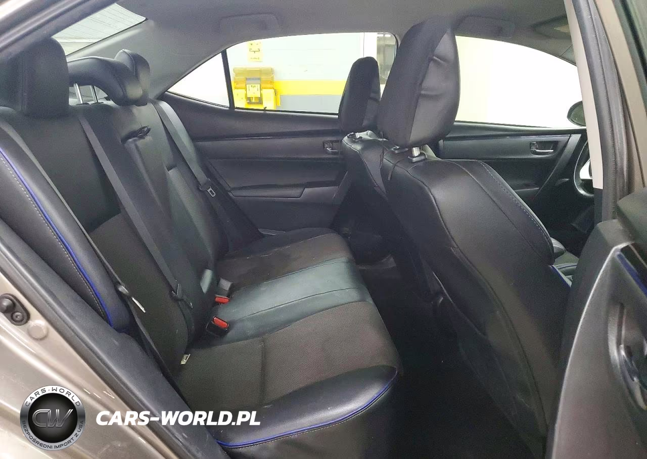 2018 Toyota Corolla Se VIN:5YFBURHE9JP801406 - 10