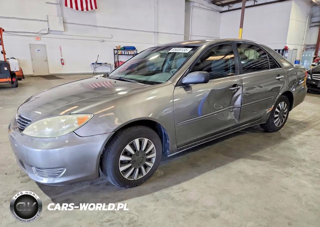 2006 Toyota Camry Standard
