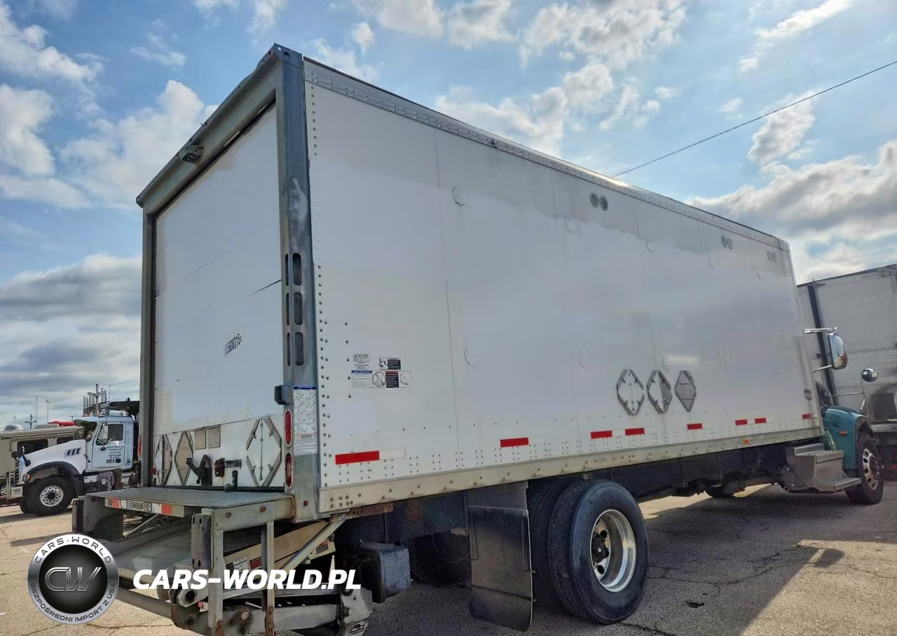 2018 Peterbilt 337 Box Truck VIN:2NP2HM6X6JM480412 - 3