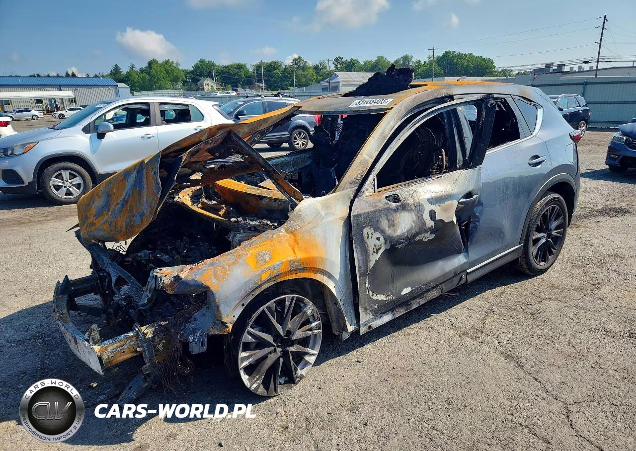 2025 Mazda Cx-5 Preferred – zdjęcie 1 z 11