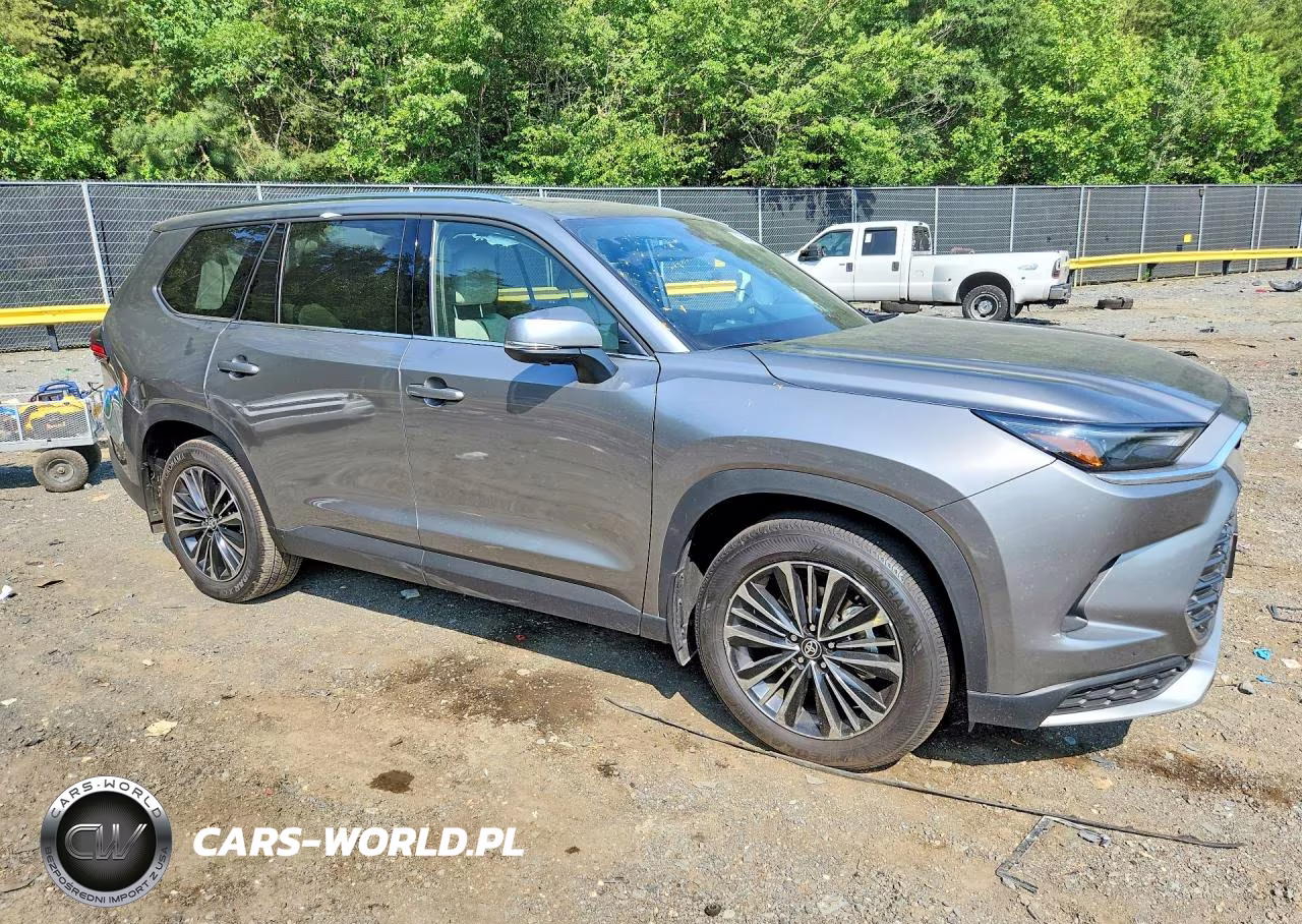 2026 Toyota Grand Highlander Hybrid Max Platinum VIN:5TDADAB50TS034920 - 4