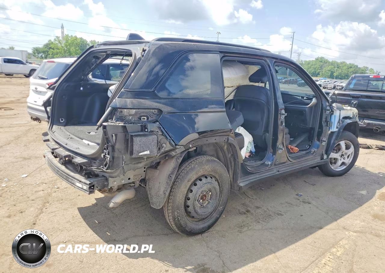 2022 Jeep Grand Cherokee Laredo VIN:1C4RJHAG1N8625854 - 3