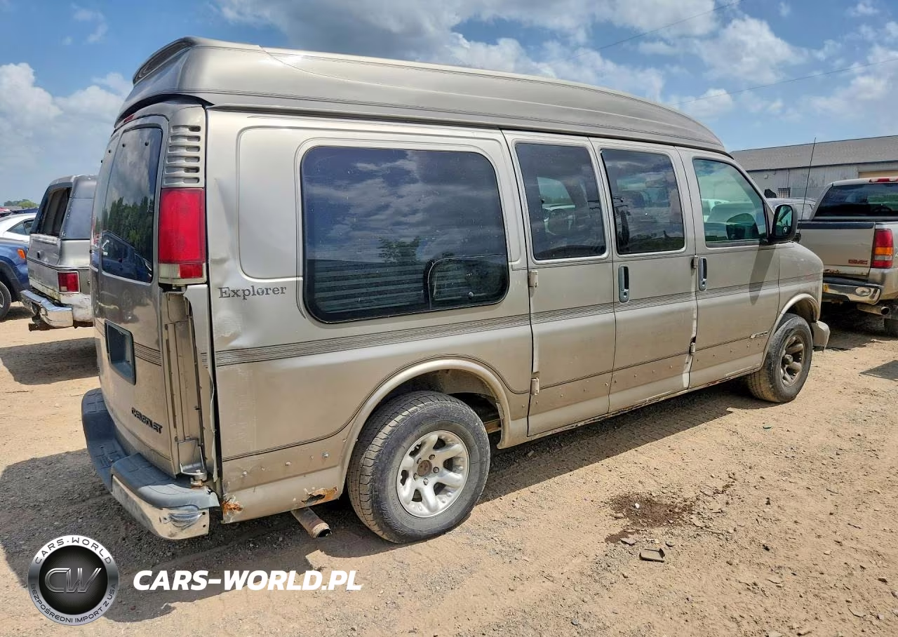 2001 Chevrolet Express G1500 VIN:1GBFG15R511240597 - 3