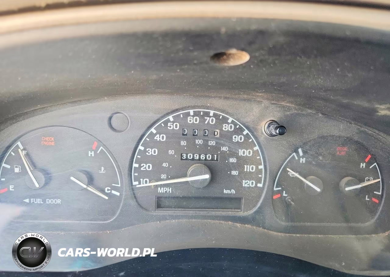 1998 Ford Ranger VIN:1FTYR10C2WUC58675 - 9