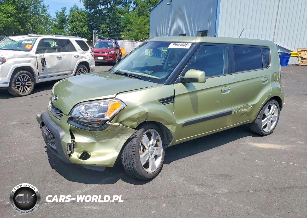 2010 Kia Soul +