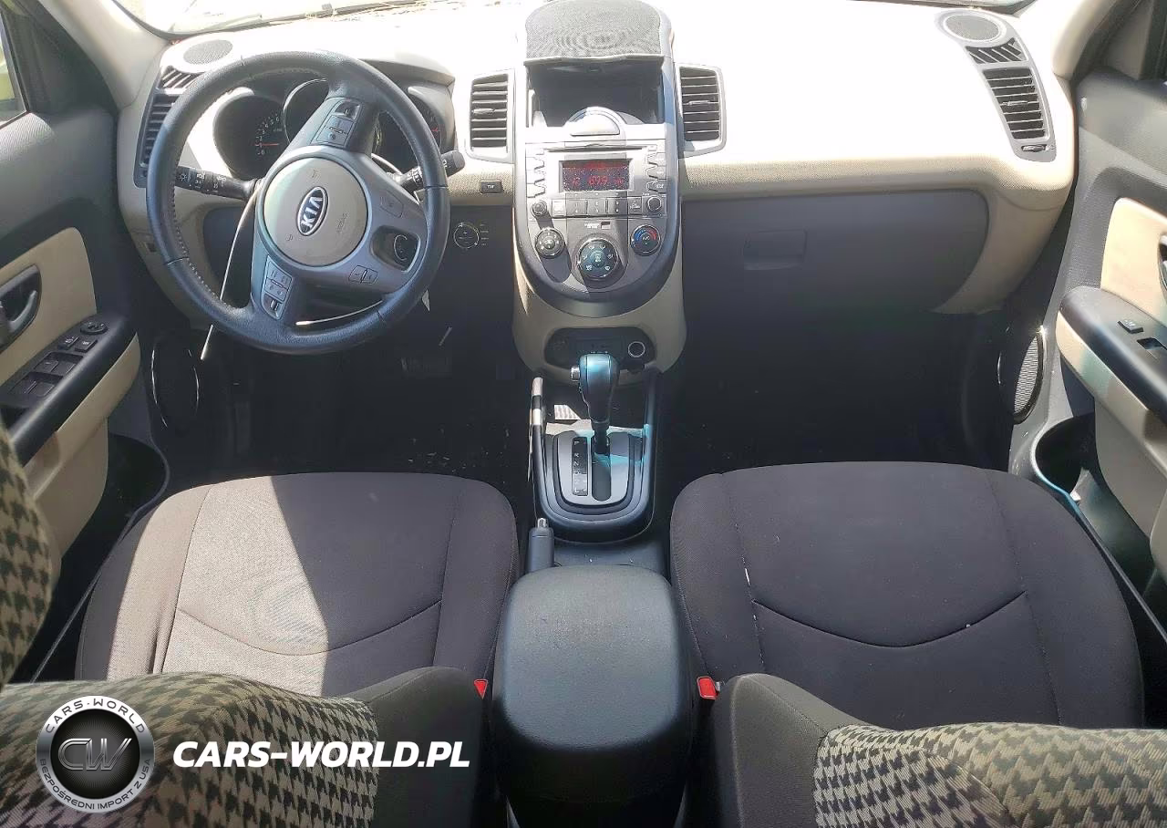 2010 Kia Soul + VIN:KNDJT2A26A7122460 - 8