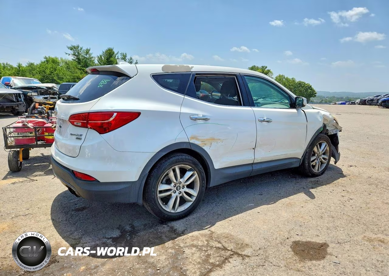 2013 Hyundai Santa Fe Sport 2.0T VIN:5XYZWDLA1DG106670 - 3