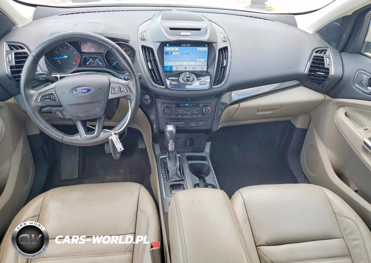 2017 Ford Escape Titanium VIN:1FMCU0JD1HUB12664 - 8