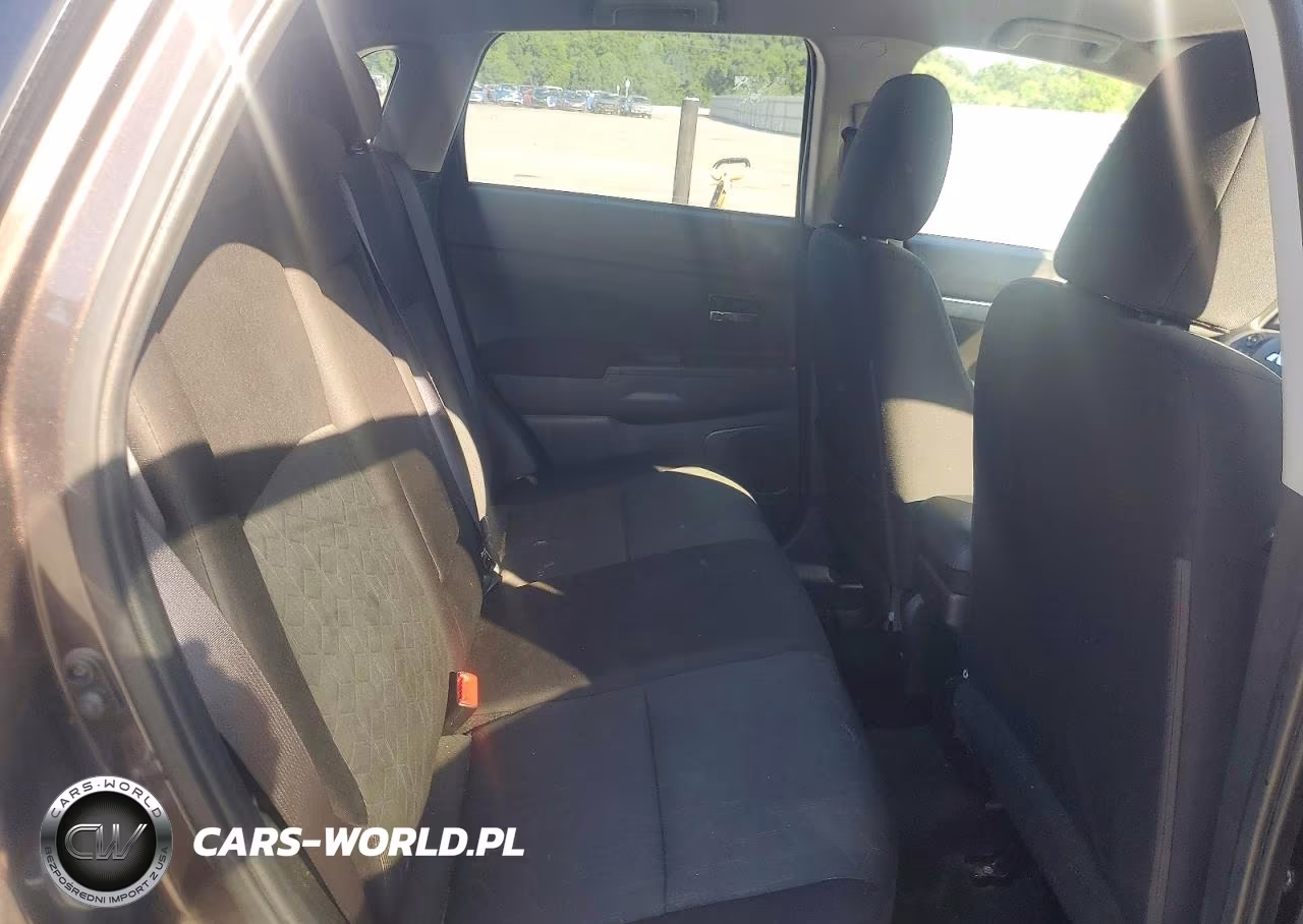 2020 Mitsubishi Outlander Sport Es VIN:JA4AP3AU9LU019222 - 11