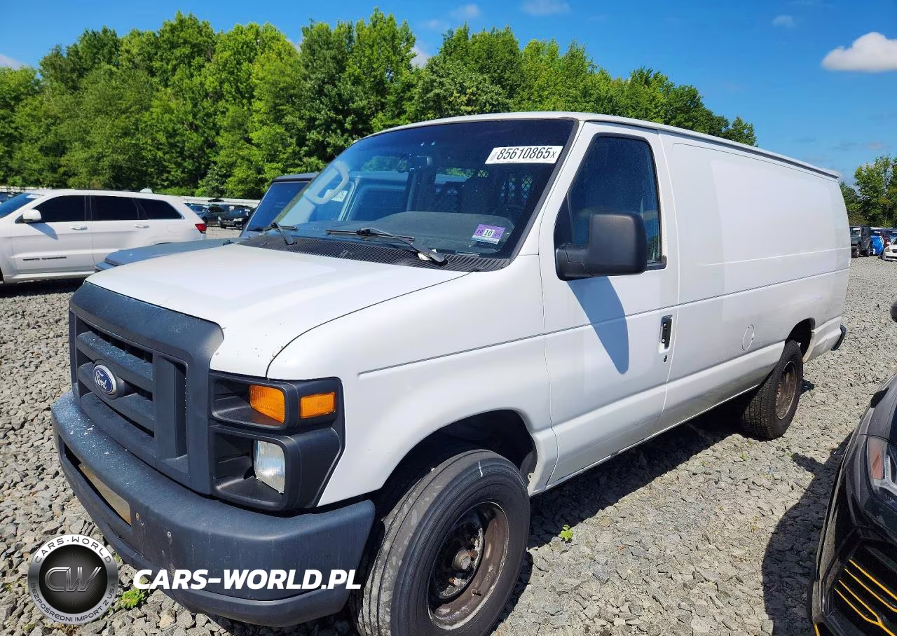 2014 Ford Econoline E350 Super Duty Van