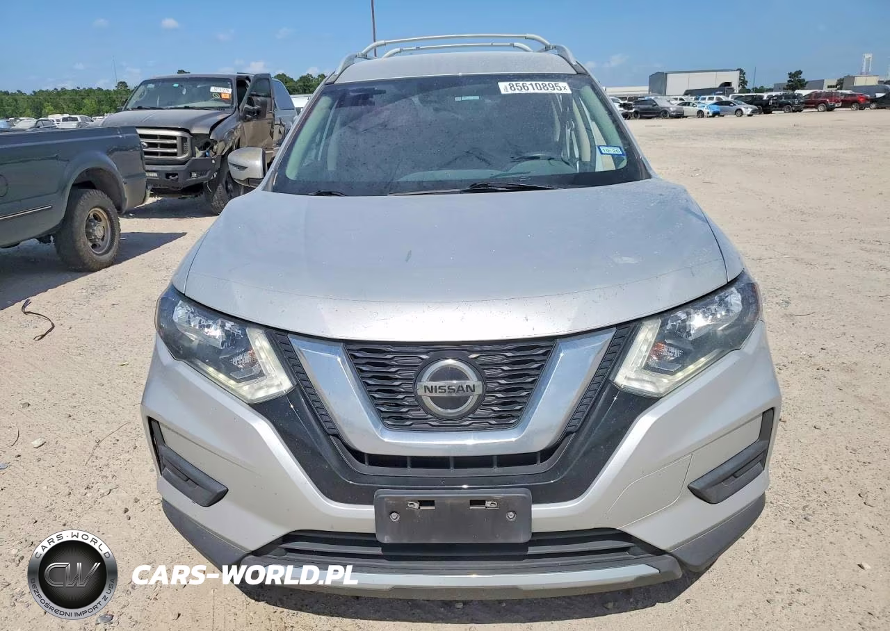 2019 Nissan Rogue S VIN:5N1AT2MT6KC733467 - 5