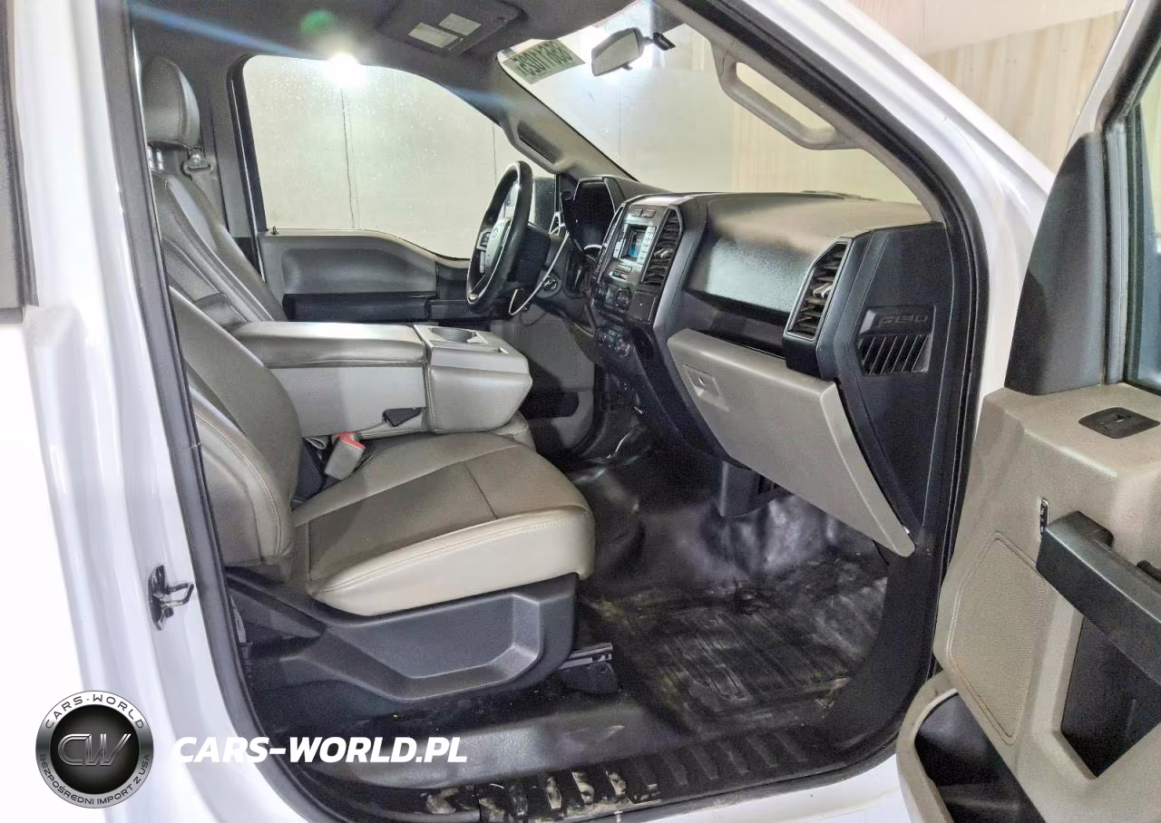 2017 Ford F150 VIN:1FTMF1C85HKD20339 - 10