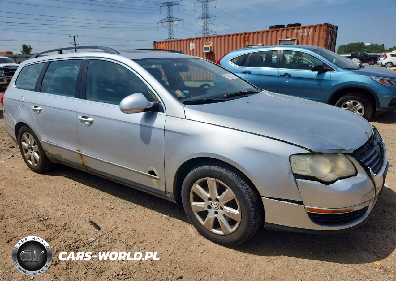 2007 Volkswagen Passat 2.0T Wagon Value VIN:WVWLK93C27E007112 - 4