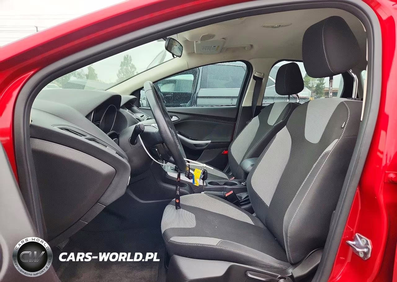 2012 Ford Focus Se VIN:1FAHP3K28CL330489 - 7