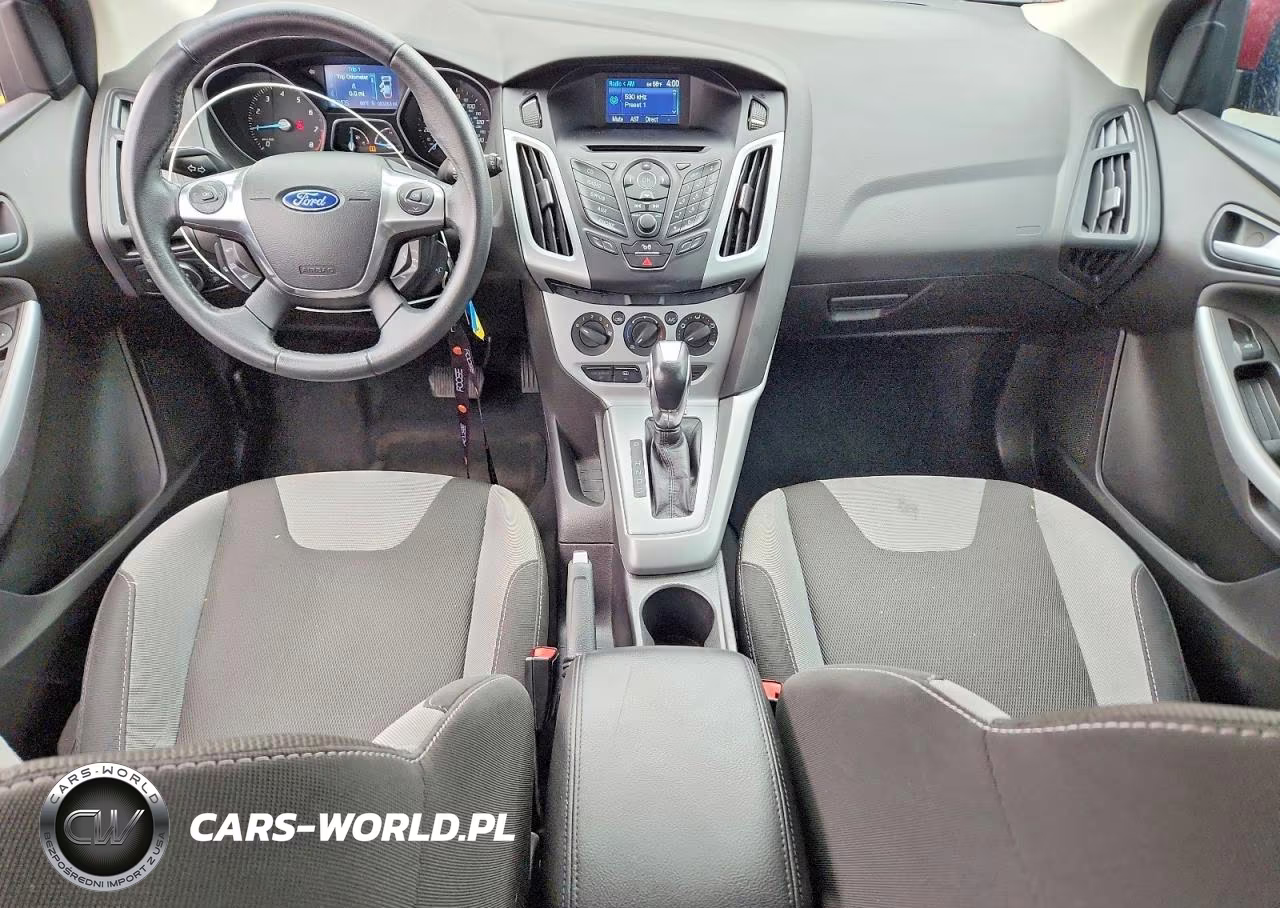 2012 Ford Focus Se VIN:1FAHP3K28CL330489 - 8