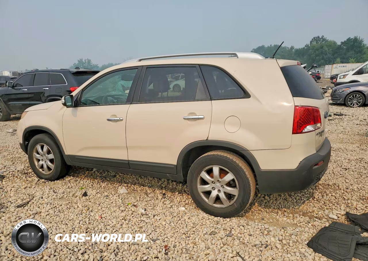 2011 Kia Sorento Lx VIN:5XYKT4A10BG073090 - 2