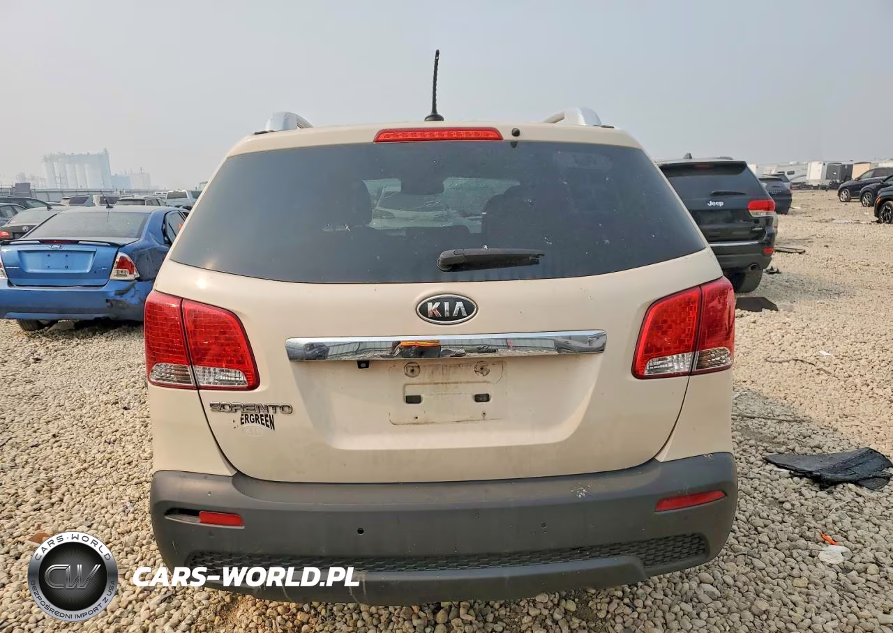 2011 Kia Sorento Lx VIN:5XYKT4A10BG073090 - 6