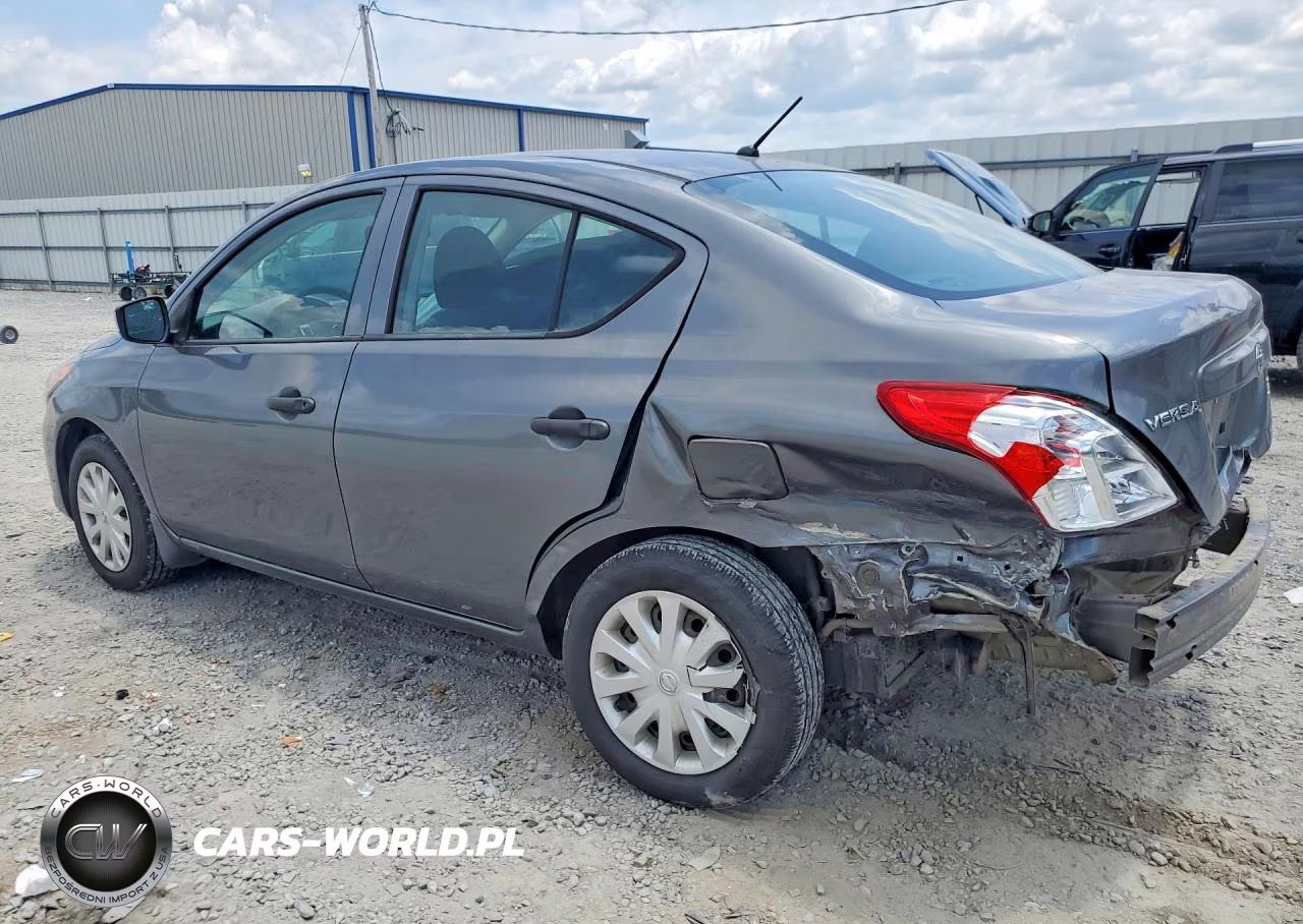 2018 Nissan Versa S VIN:3N1CN7AP1JL812482 - 2