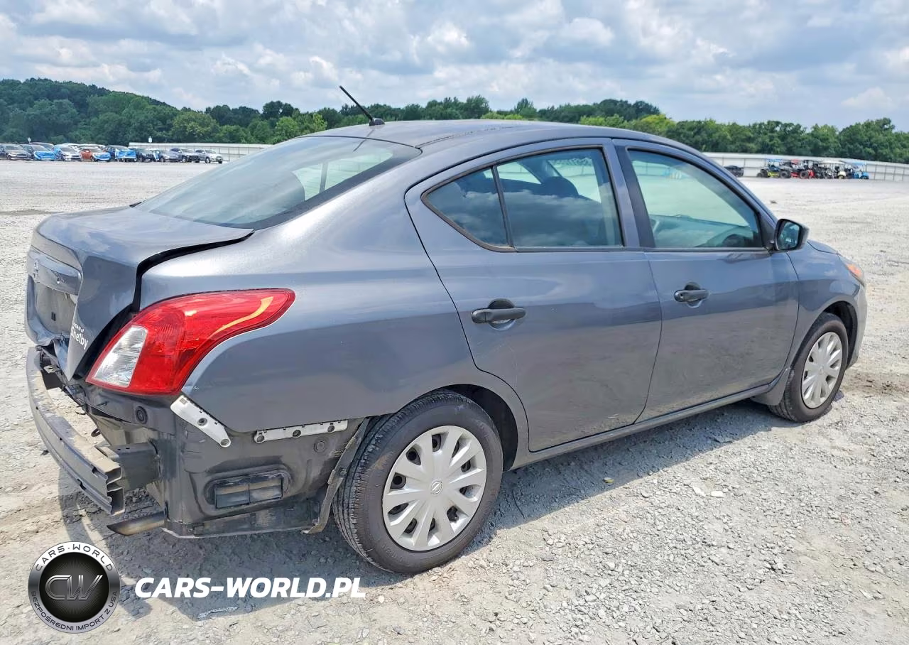2018 Nissan Versa S VIN:3N1CN7AP1JL812482 - 3