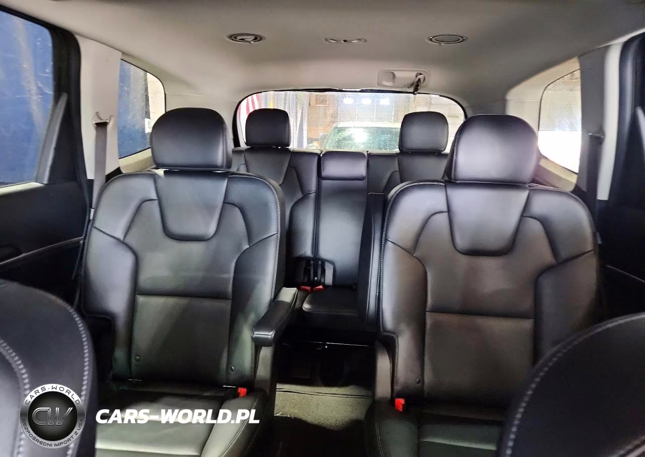 2025 Kia Telluride S VIN:5XYP6DGC2SG689945 - 10