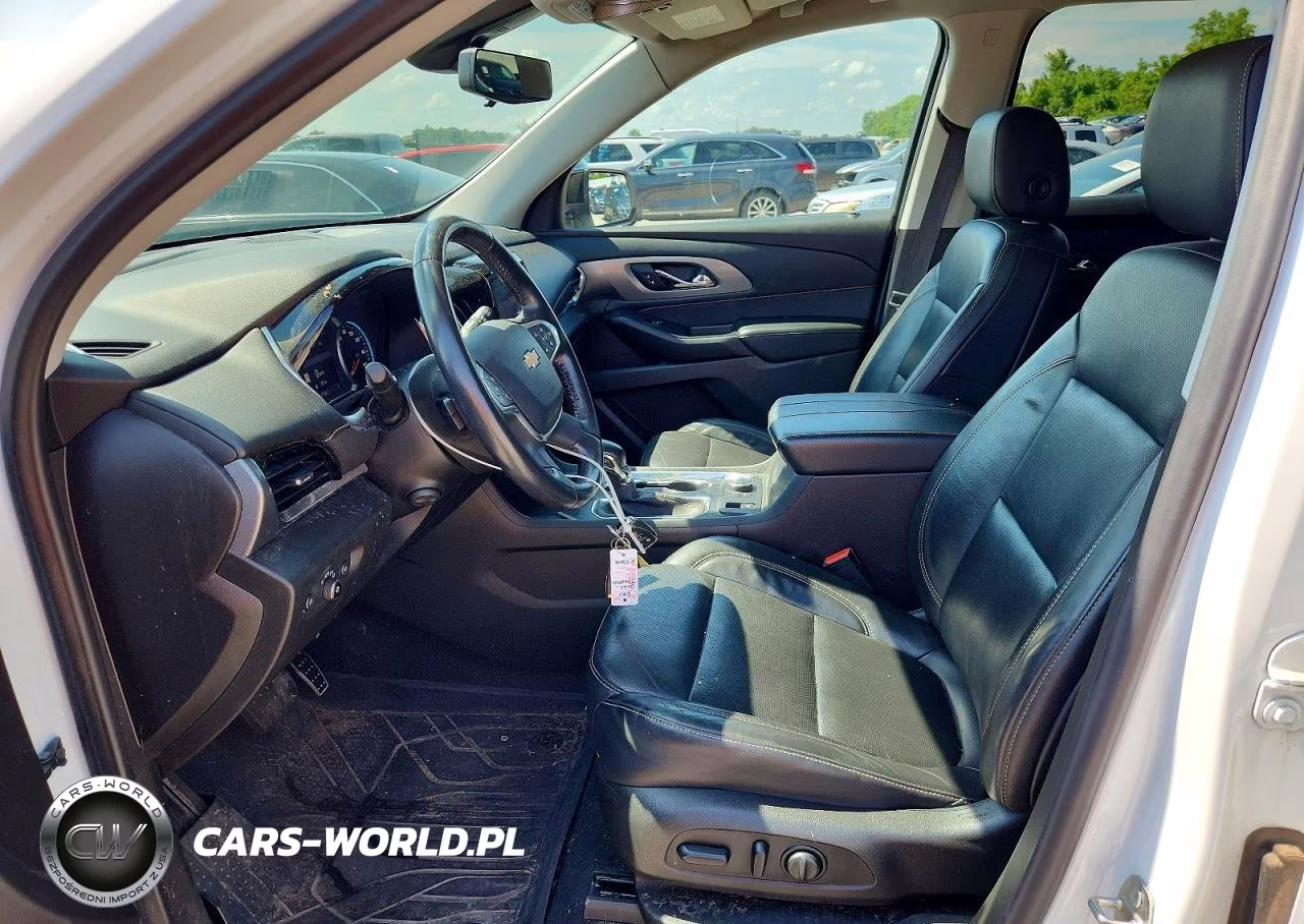 2021 Chevrolet Traverse Premier VIN:1GNEVKKW4MJ205705 - 7