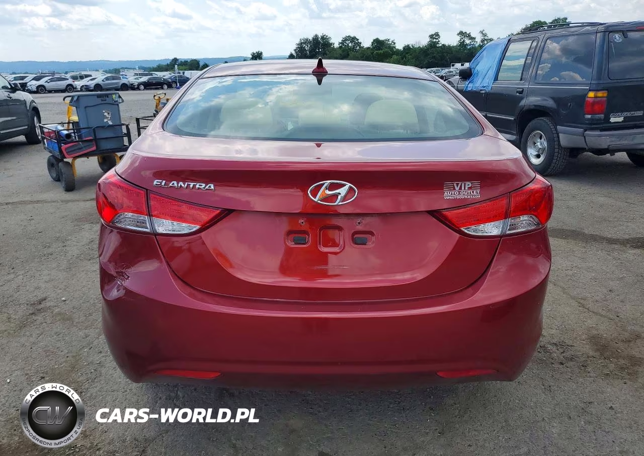 2013 Hyundai Elantra Gls VIN:5NPDH4AEXDH247756 - 6