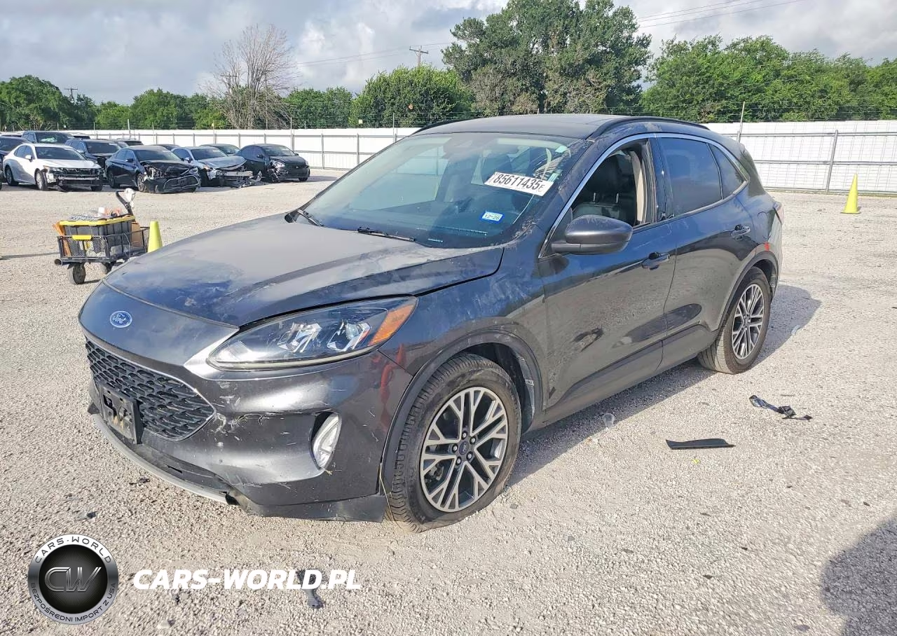 2020 Ford Escape Sel