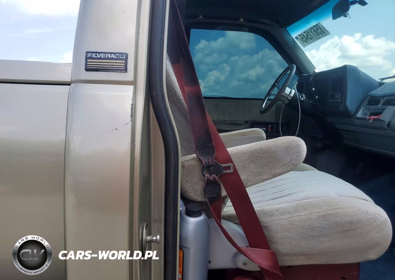 1992 Chevrolet Gmt-400 C1500 VIN:1GCDC14K6NZ108314 - 10