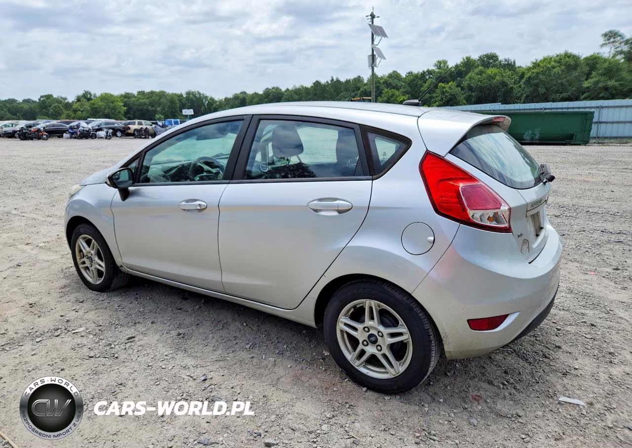 2019 Ford Fiesta Se VIN:3FADP4EJ7KM158637 - 2