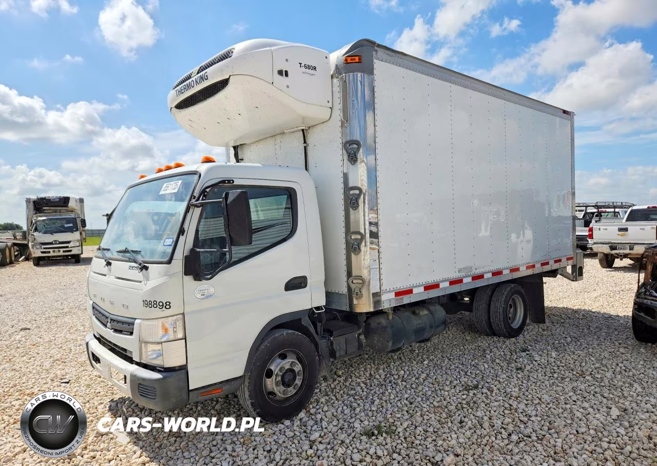 2018 Mitsubishi Medium Duty-Box Trucks – zdjęcie 1 z 13