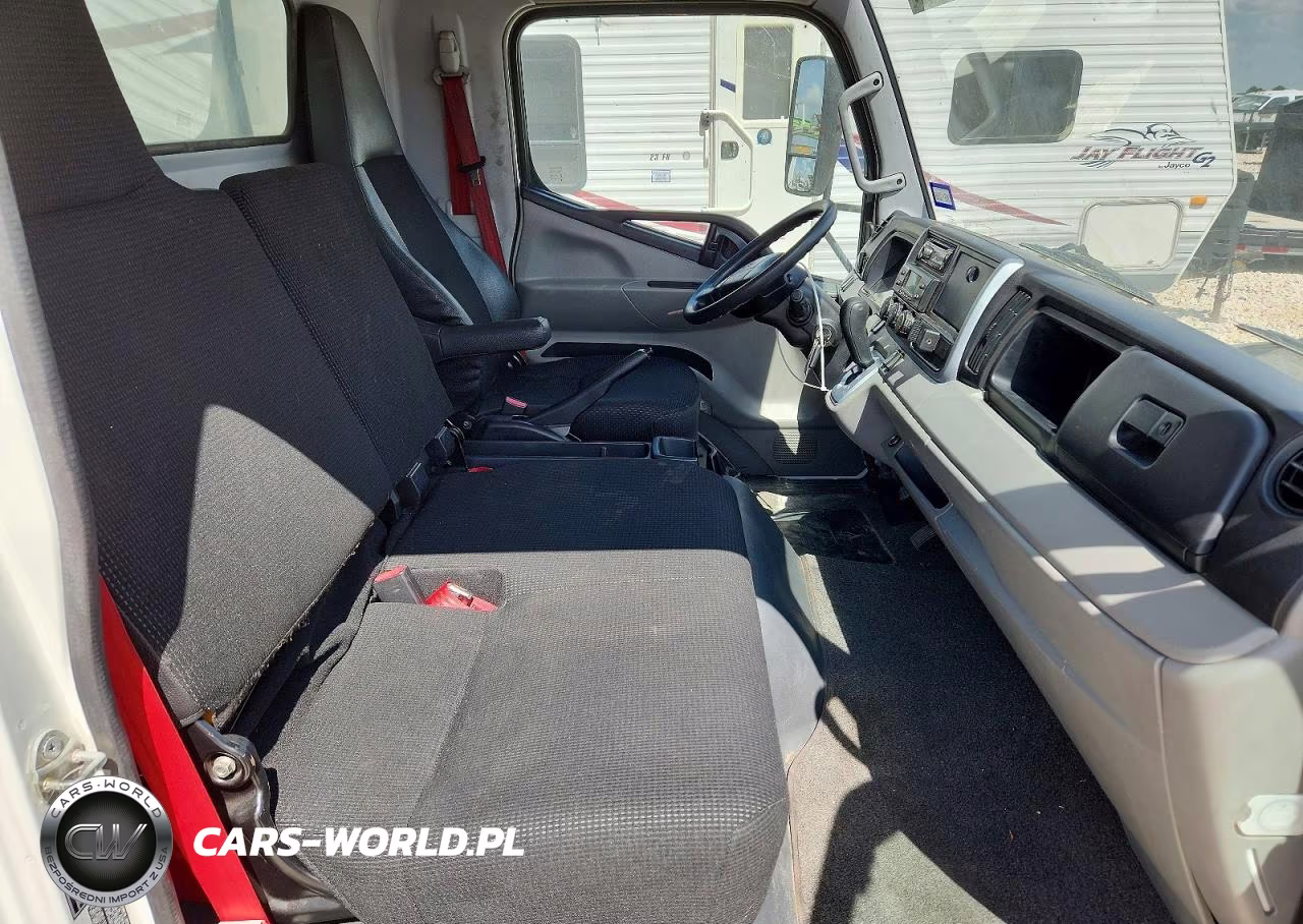 2018 Mitsubishi Medium Duty-Box Trucks VIN:JL6BNG1A6JK002391 - 11
