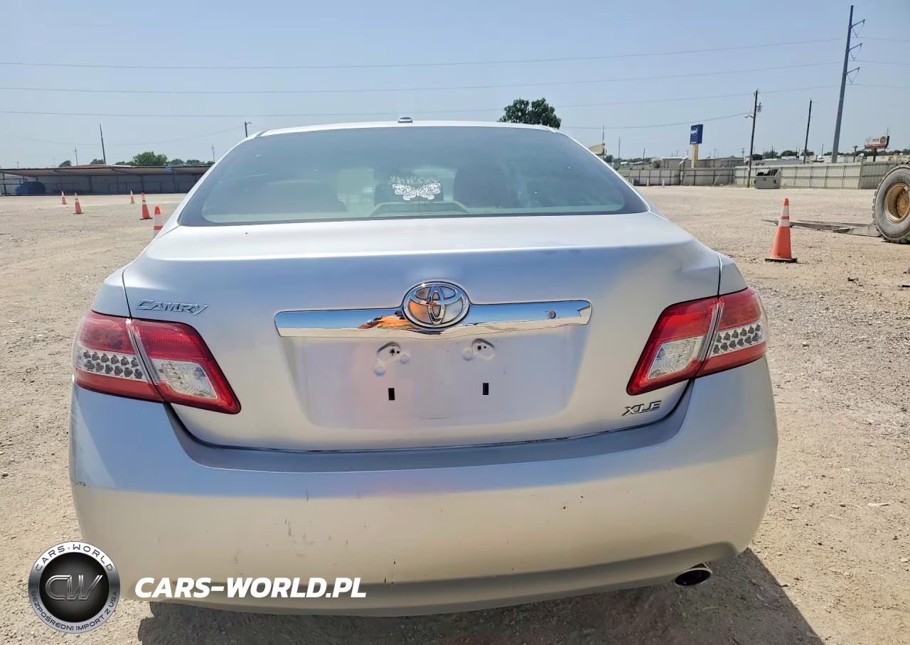 2011 Toyota Camry Xle VIN:4T4BF3EK0BR113544 - 6