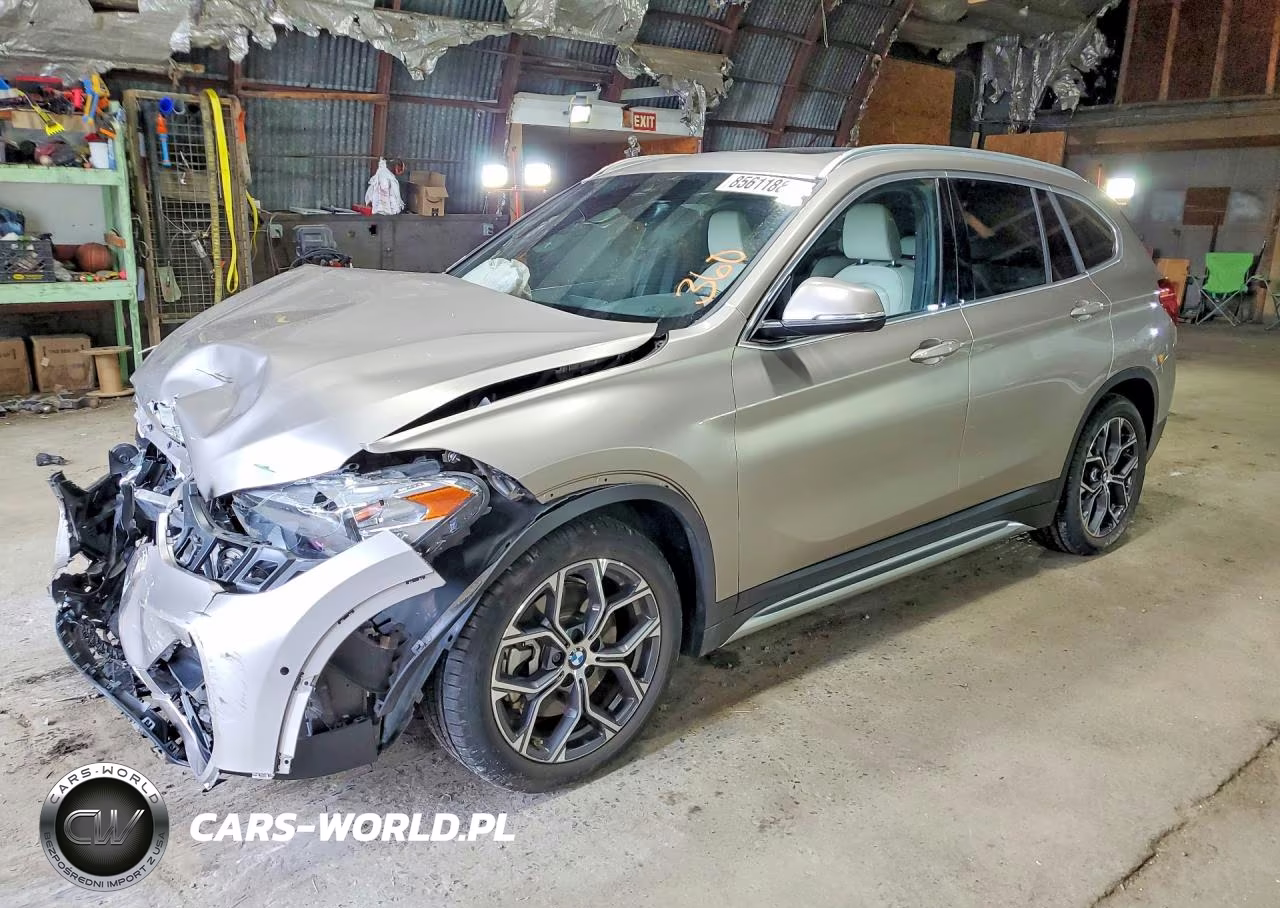 2021 BMW X1 xDrive28I – zdjęcie 1 z 13