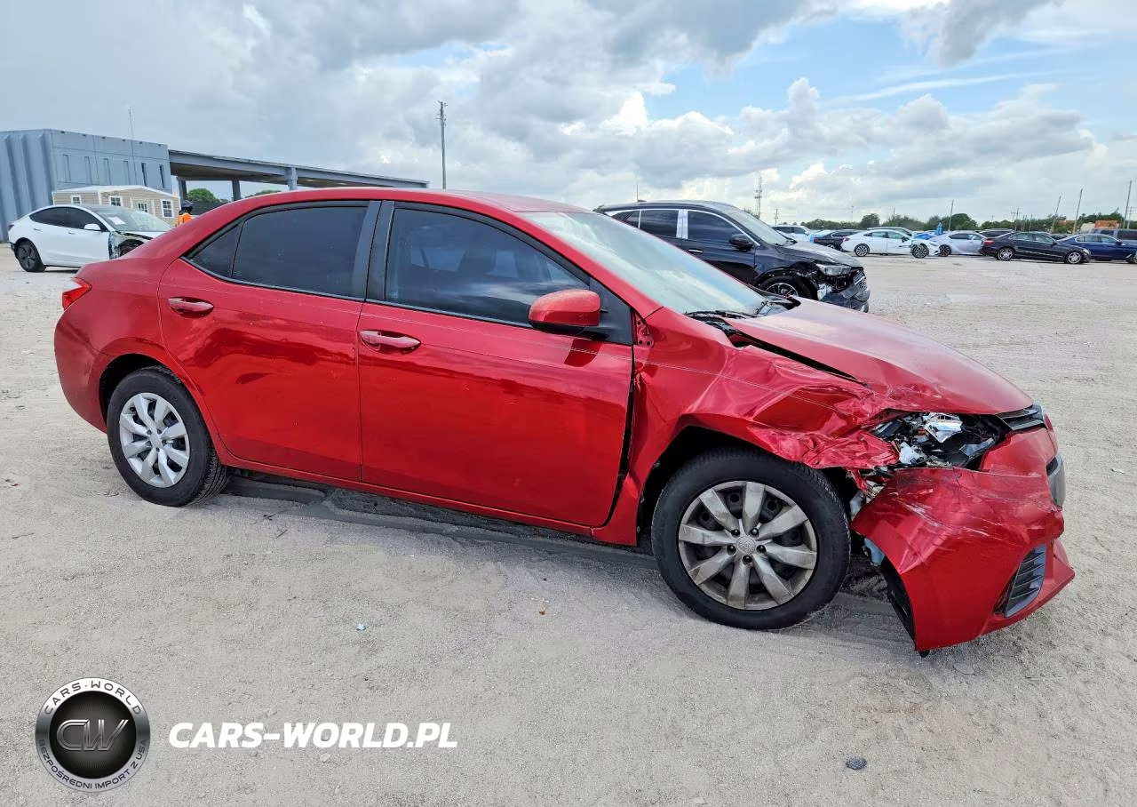 2016 Toyota Corolla Le VIN:2T1BURHE1GC528843 - 4