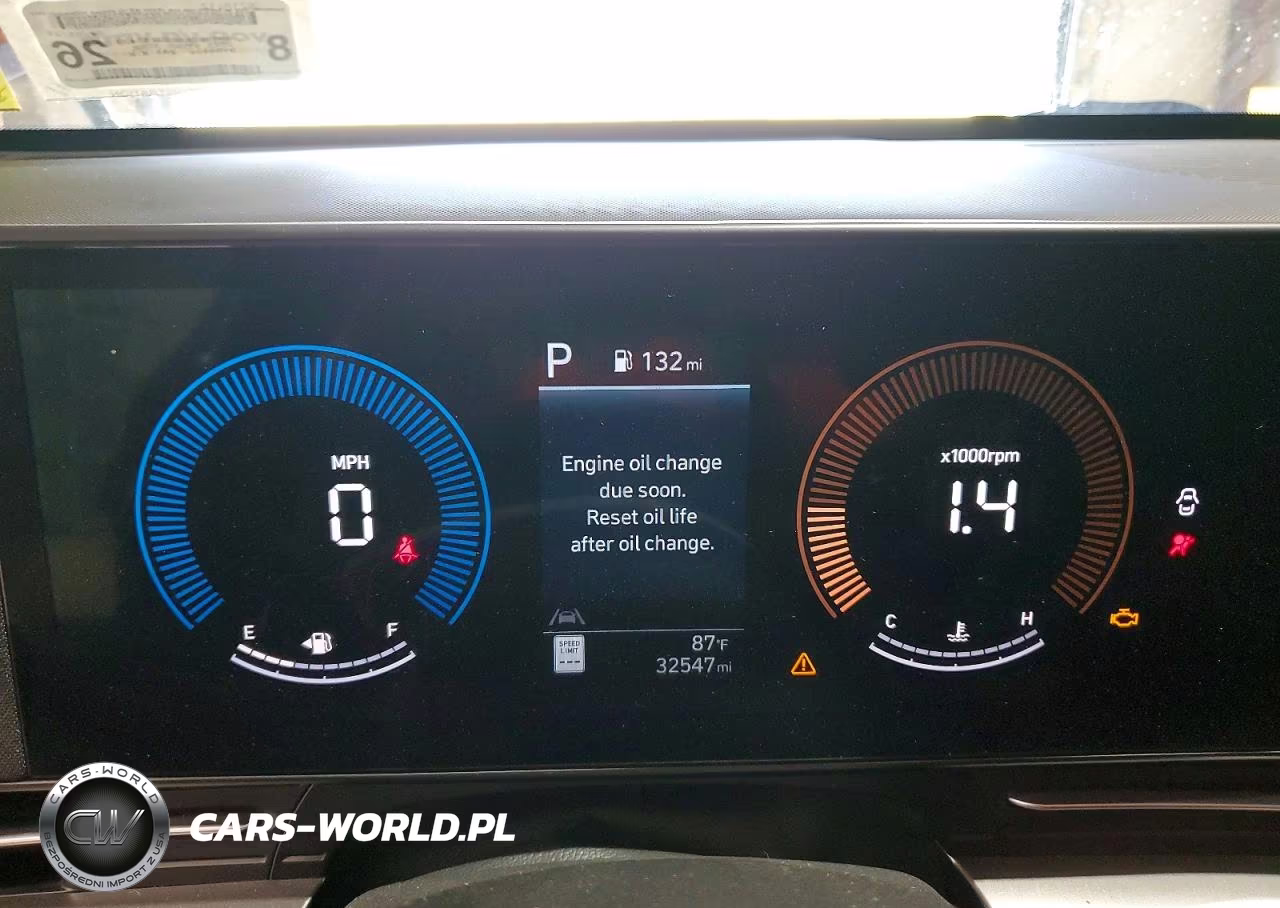 2025 Hyundai Kona Sel VIN:KM8HBCABXSU233437 - 9