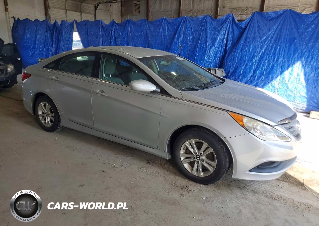 2014 Hyundai Sonata Gls VIN:5NPEB4AC7EH876168 - 4