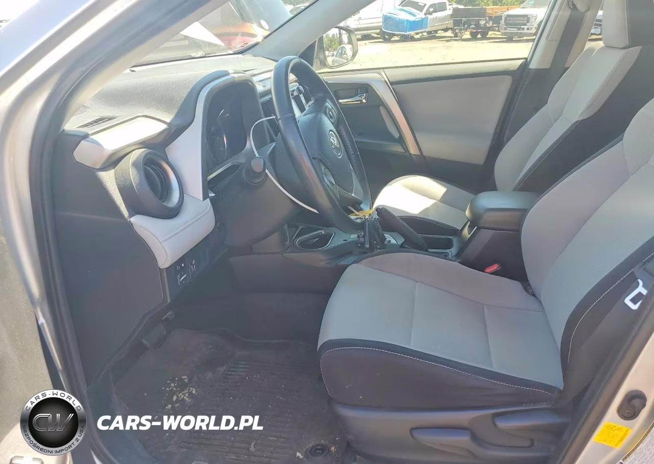 2016 Toyota Rav4 Hv Xle VIN:JTMRJREV6GD043824 - 7