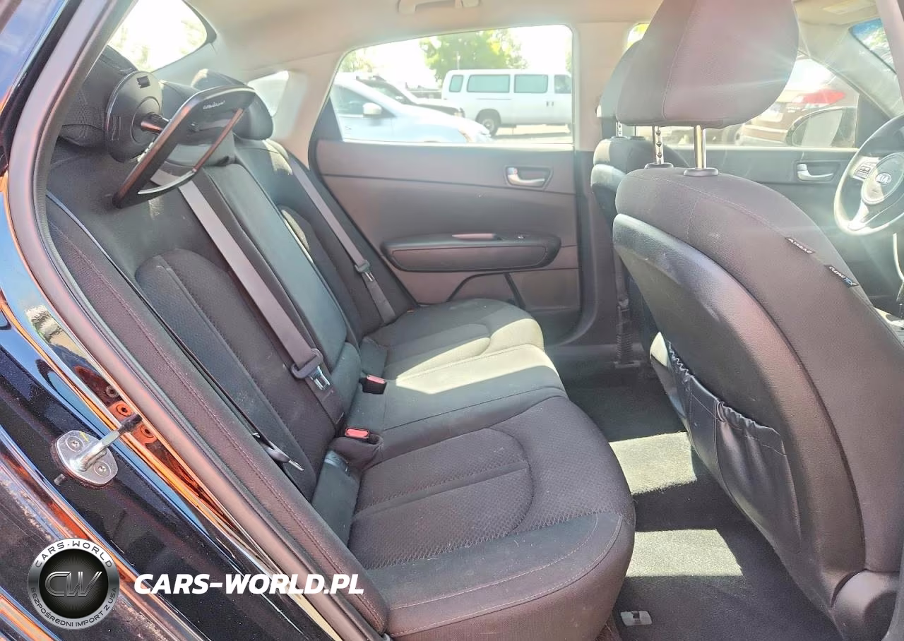 2016 Kia Optima Lx VIN:5XXGT4L38GG060362 - 10
