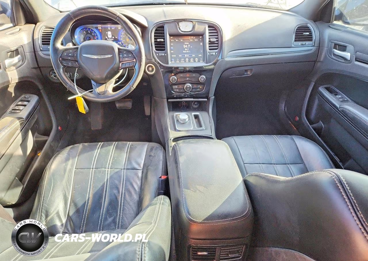 2015 Chrysler 300 S VIN:2C3CCABGXFH807770 - 8