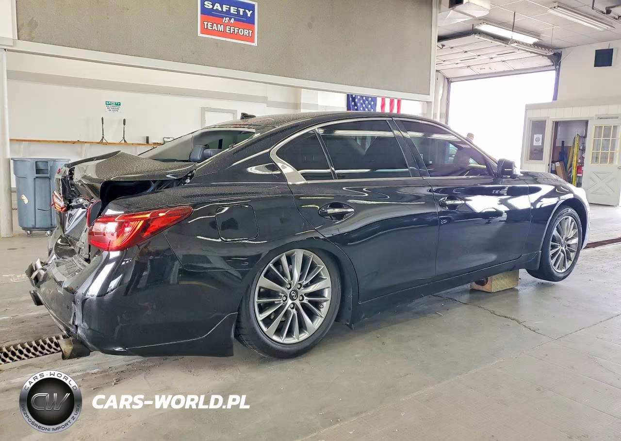 2018 Infiniti Q50 3.0T Luxe VIN:JN1EV7AR2JM433698 - 3