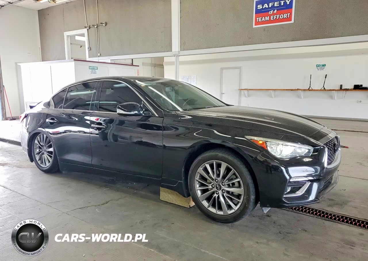 2018 Infiniti Q50 3.0T Luxe VIN:JN1EV7AR2JM433698 - 4