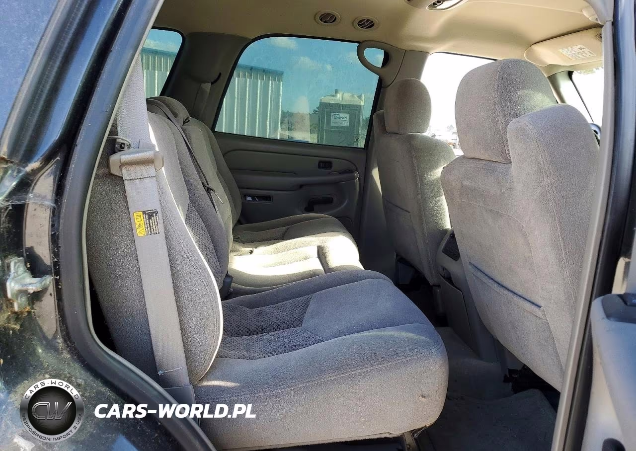2005 Chevrolet Tahoe C1500 VIN:1GNEC13T95R261887 - 11
