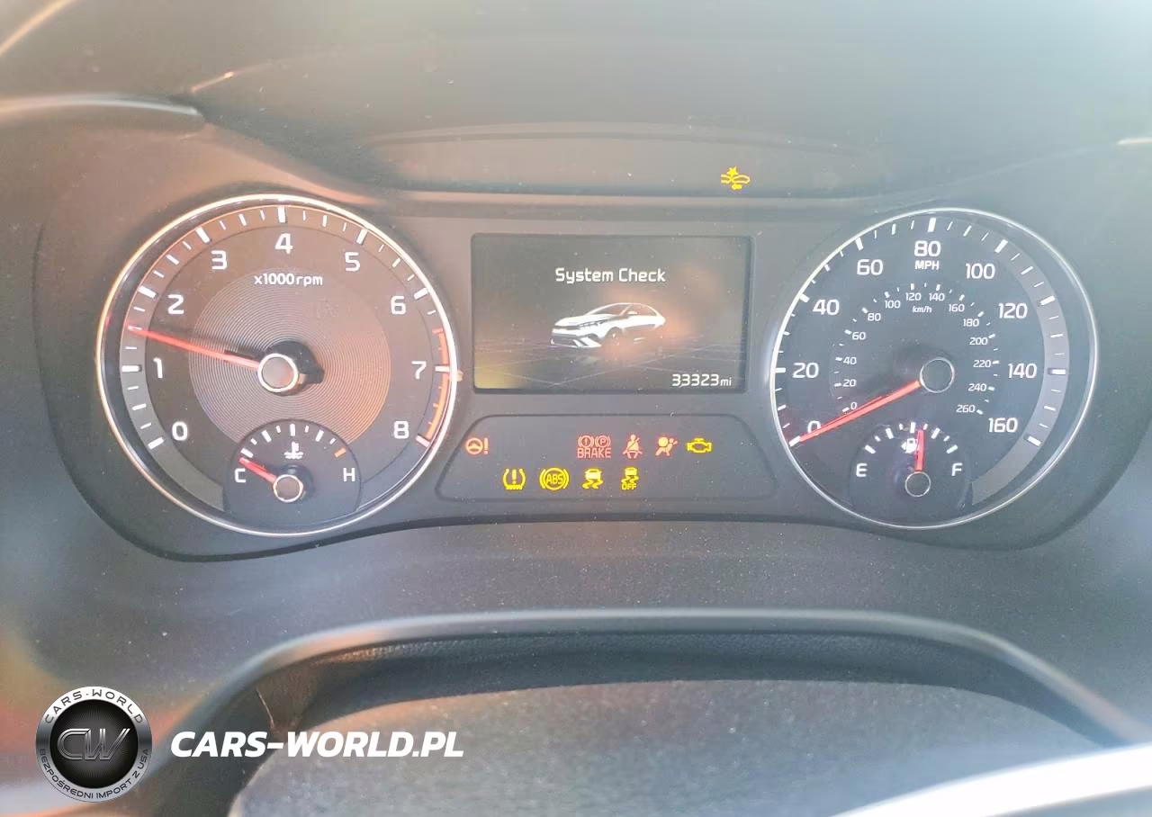 2023 Kia Forte Gt Line VIN:3KPF54AD7PE606367 - 9