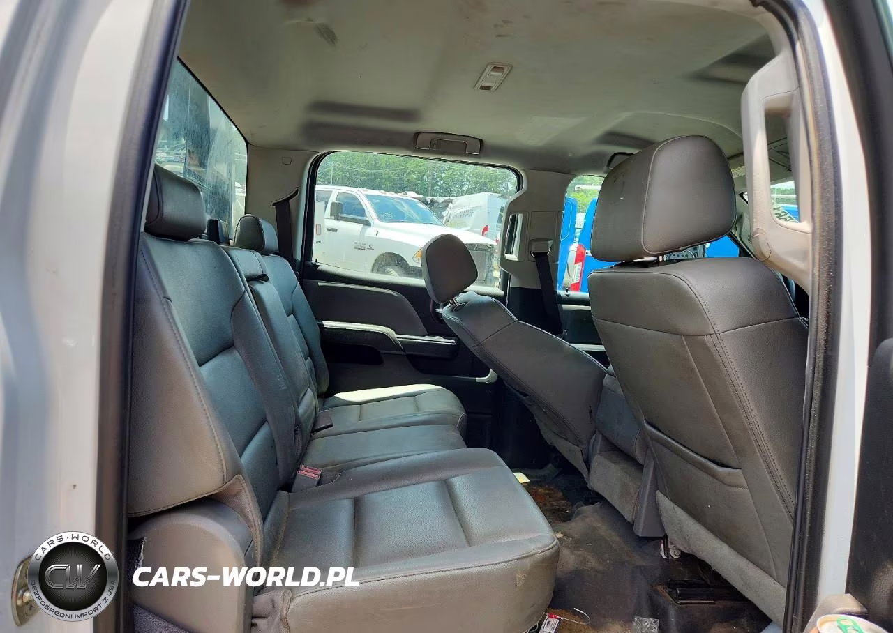 2018 GMC Sierra K3500 VIN:1GD42VCY2JF158795 - 10