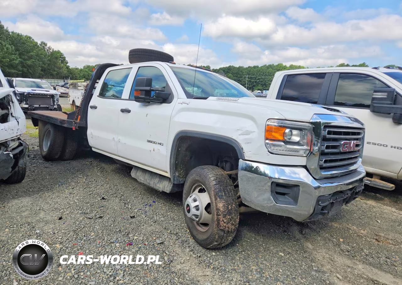 2018 GMC Sierra K3500 VIN:1GD42VCY2JF158795 - 4