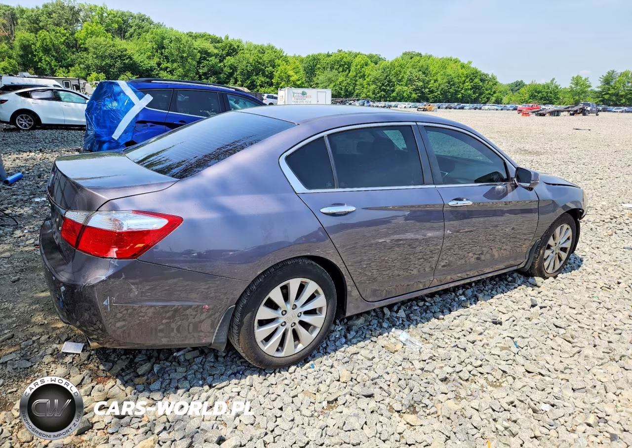 2015 Honda Accord Ex VIN:1HGCR2F73FA103596 - 3