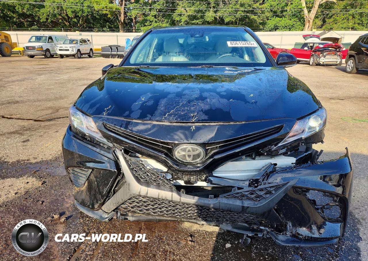 2018 Toyota Camry Se VIN:4T1B11HK0JU145384 - 5